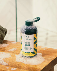 The Body Shop Banana Truly Nourishing Shampoo 250 ML