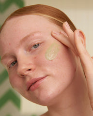 The Body Shop Tea Tree Skin Clearing Daily Face Scrub 100 ML