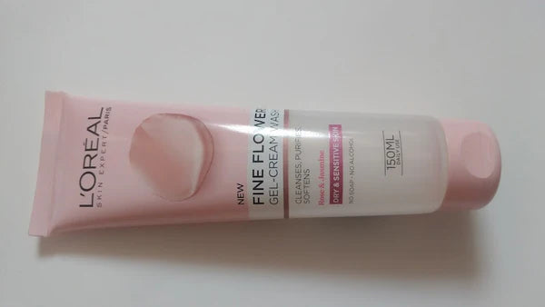 Loreal Fine Flowers Gel Cream Face Wash for Sensitive Skin 150ml