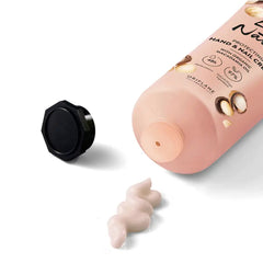 Oriflame Love Nature Protecting Hand & Nail Cream with Organic Macadamia Oil 75 ML