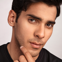 CoNatural Men Oil Control Face Wash with Activated Charcoal For Oily & Acne-Prone Skin 60 ML