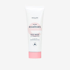 Oriflame Glow Essentials Face Wash with Vitamins E and B3 125 ML